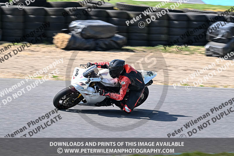 enduro digital images;event digital images;eventdigitalimages;lydden hill;lydden no limits trackday;lydden photographs;lydden trackday photographs;no limits trackdays;peter wileman photography;racing digital images;trackday digital images;trackday photos